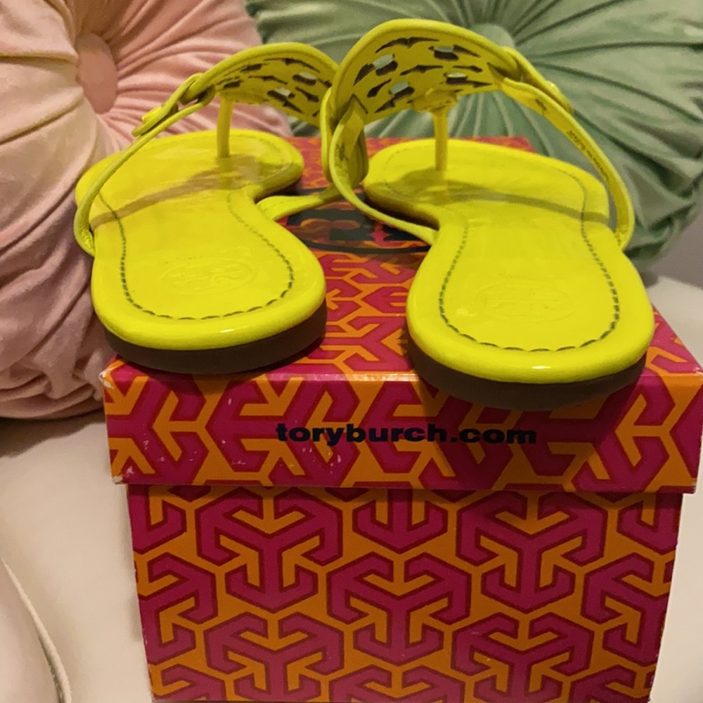 ‼️SOLD‼️Size 8 Neon Yellow Tory Burch Miller - Picture 3 of 5